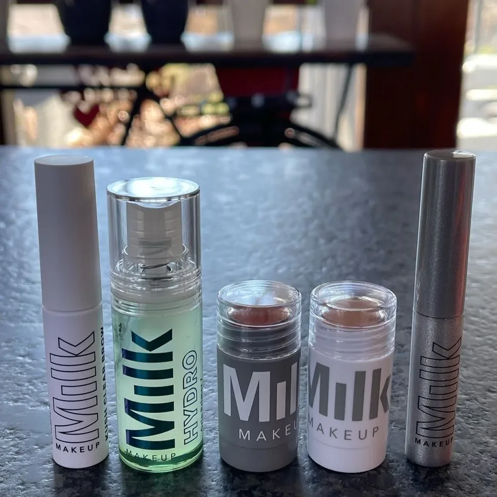 Milk Makeup The Overachiever’s Summer Faves Kit 5 piece ☀️LAST ONE IN STOCK☀️ - Picture 8 of 9